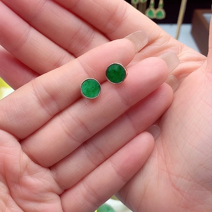 翡翠颈饰银S925镶嵌翡翠