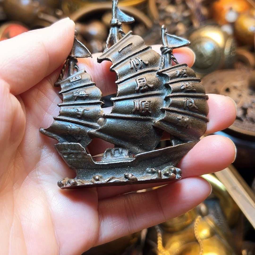 精美铜器工艺品等