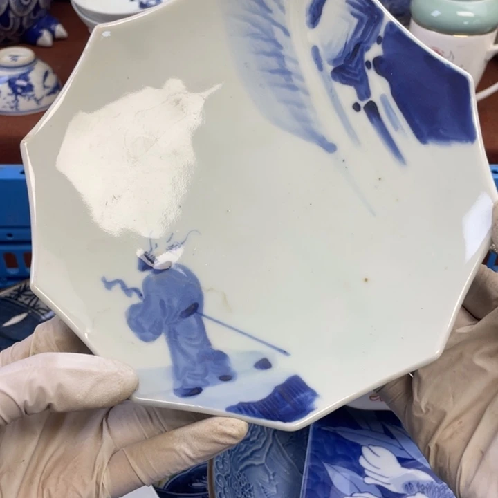 他家瓷器真美…开播了