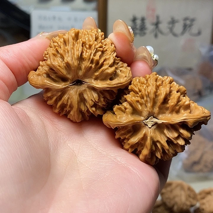 吊坠文玩核桃46满天星