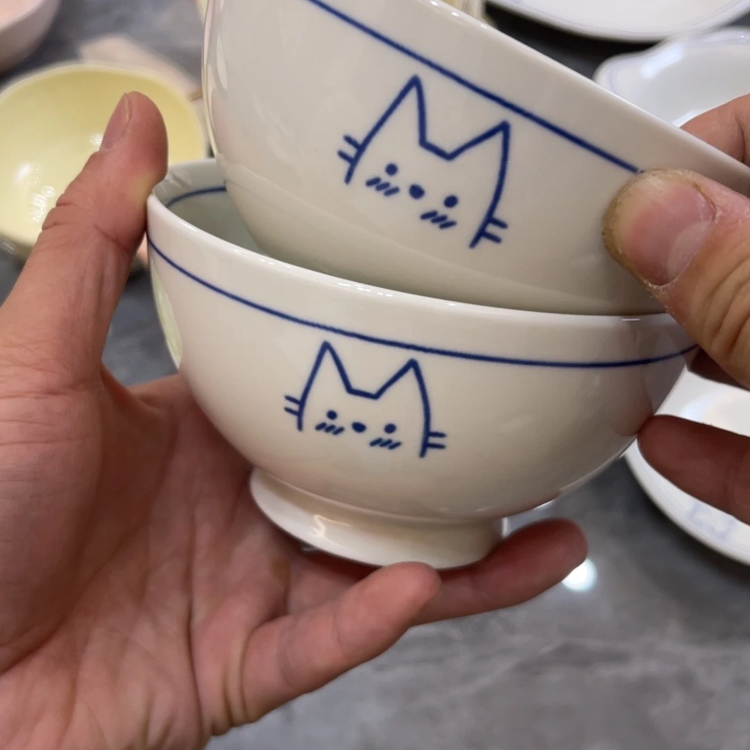 陶瓷微瑕餐具介意勿拍，满18飞！