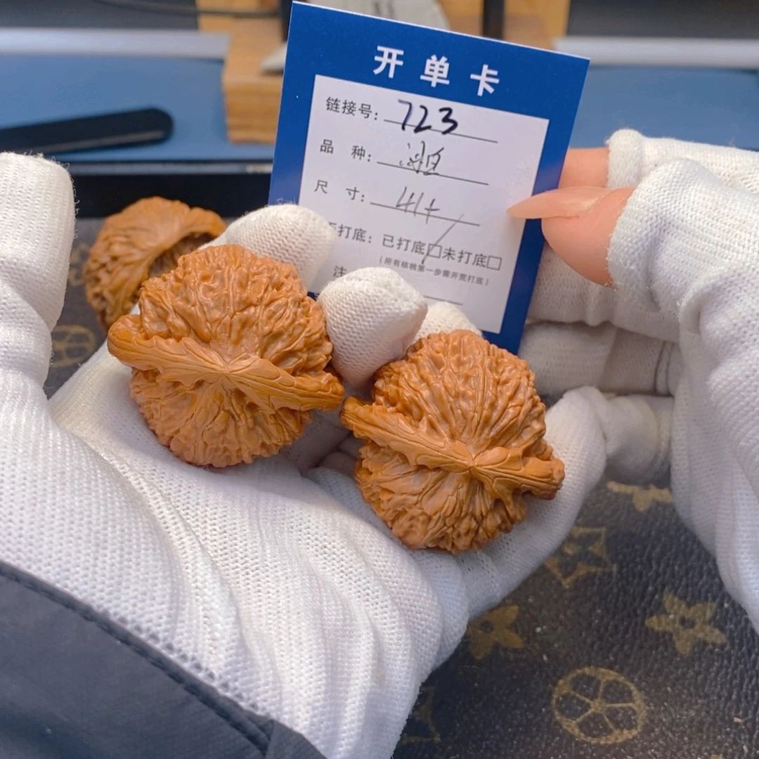 桃核吊坠文玩核桃