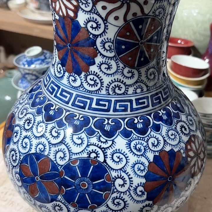 精品陶瓷青花一个