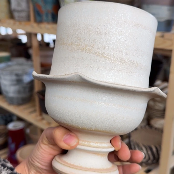 景德镇桌面陶瓷花盆