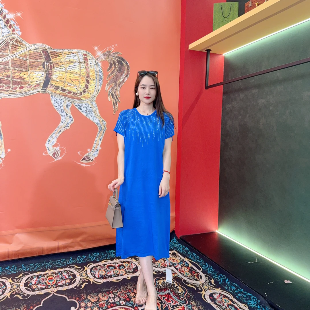 171 多宝大码气质减龄长款A字裙子春夏季女装设计感连衣裙女