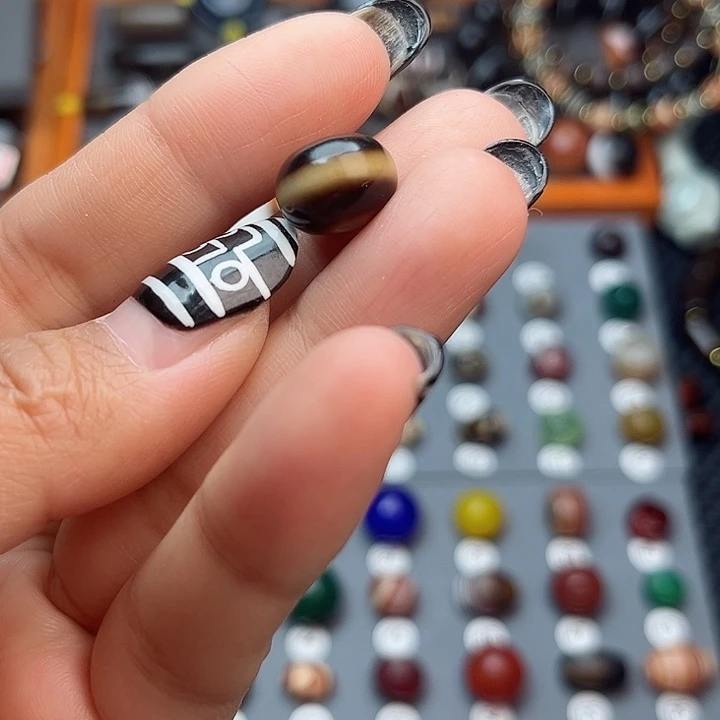 玛瑙/玉髓未镶嵌珠宝半成品玲*