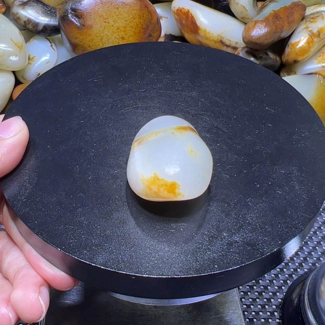 和田玉（子料）未镶嵌吊坠(不含链)30克