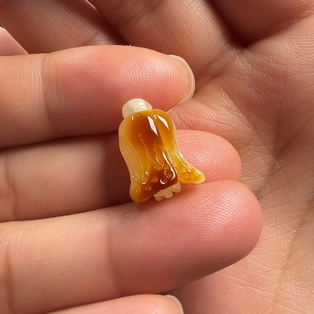 蜜蜡颈饰未镶嵌白菜
