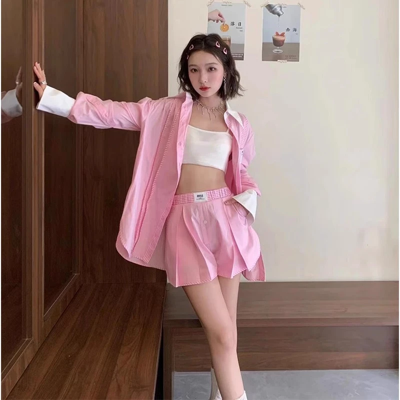 简约防晒粉色时髦衬衫套装女夏季2025新款长袖衬衣短裤休闲两件套