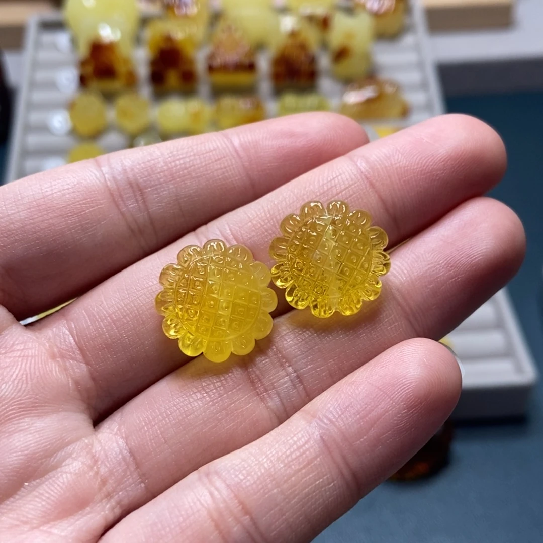 *****琥珀未镶嵌裸石天然琥珀蜜蜡吊坠