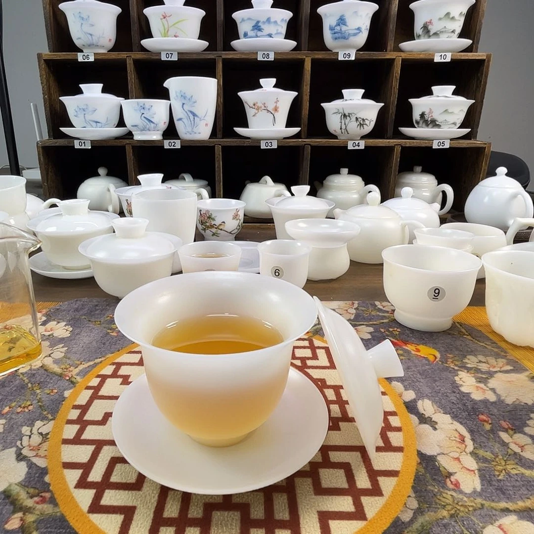 y**i直播间优惠活动开始咯