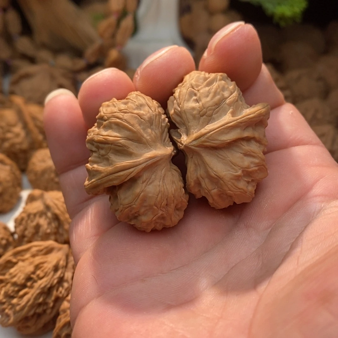 吊坠文玩核桃野狼半臂