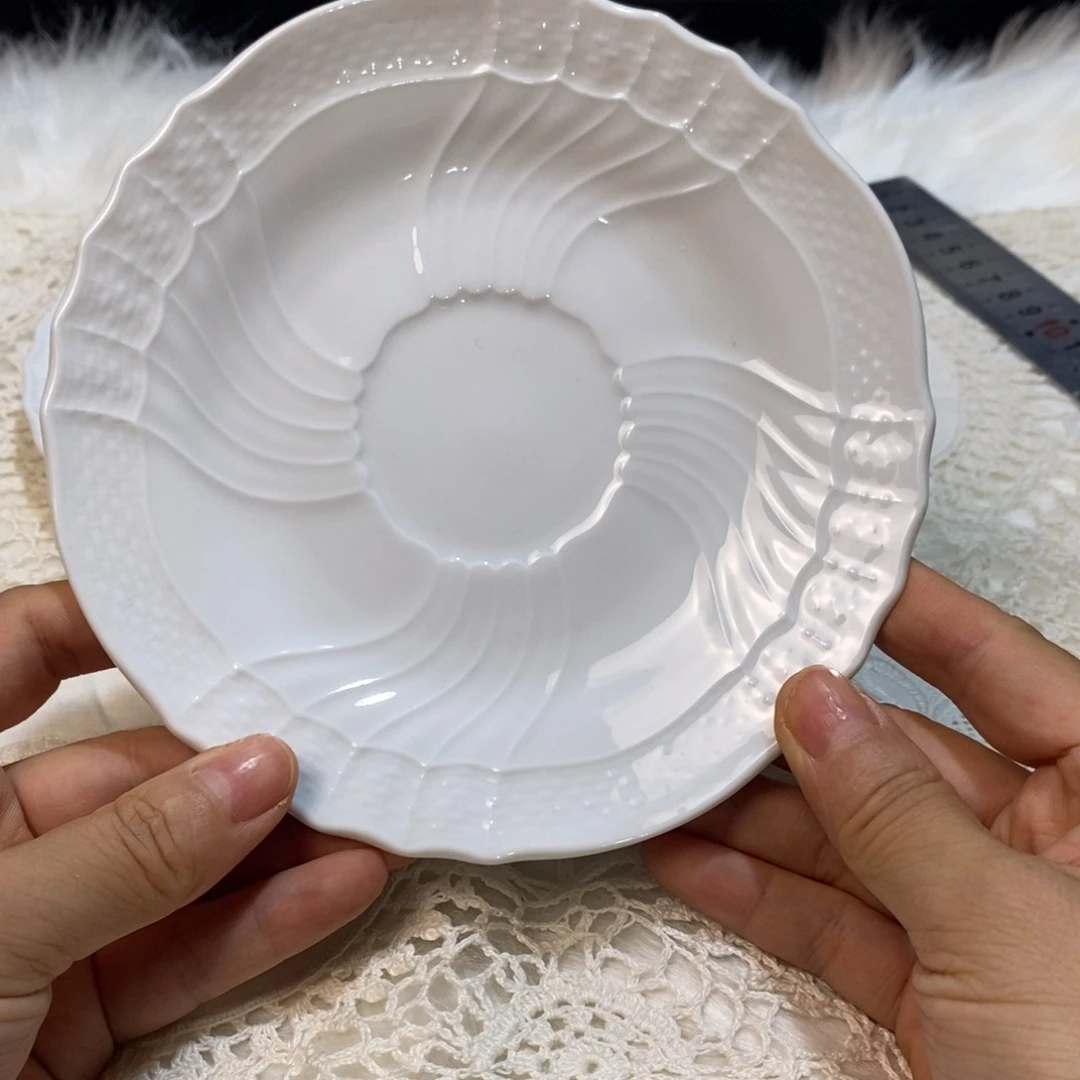 飞***飞瓷器哈哈哈哈哈哈