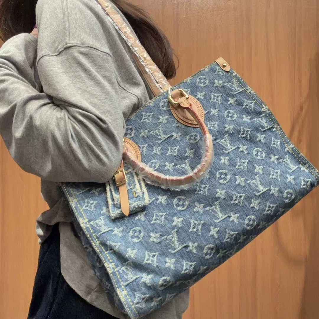 95新 LouisVuitton/路易威登 【蕾】 80 11181 单肩包