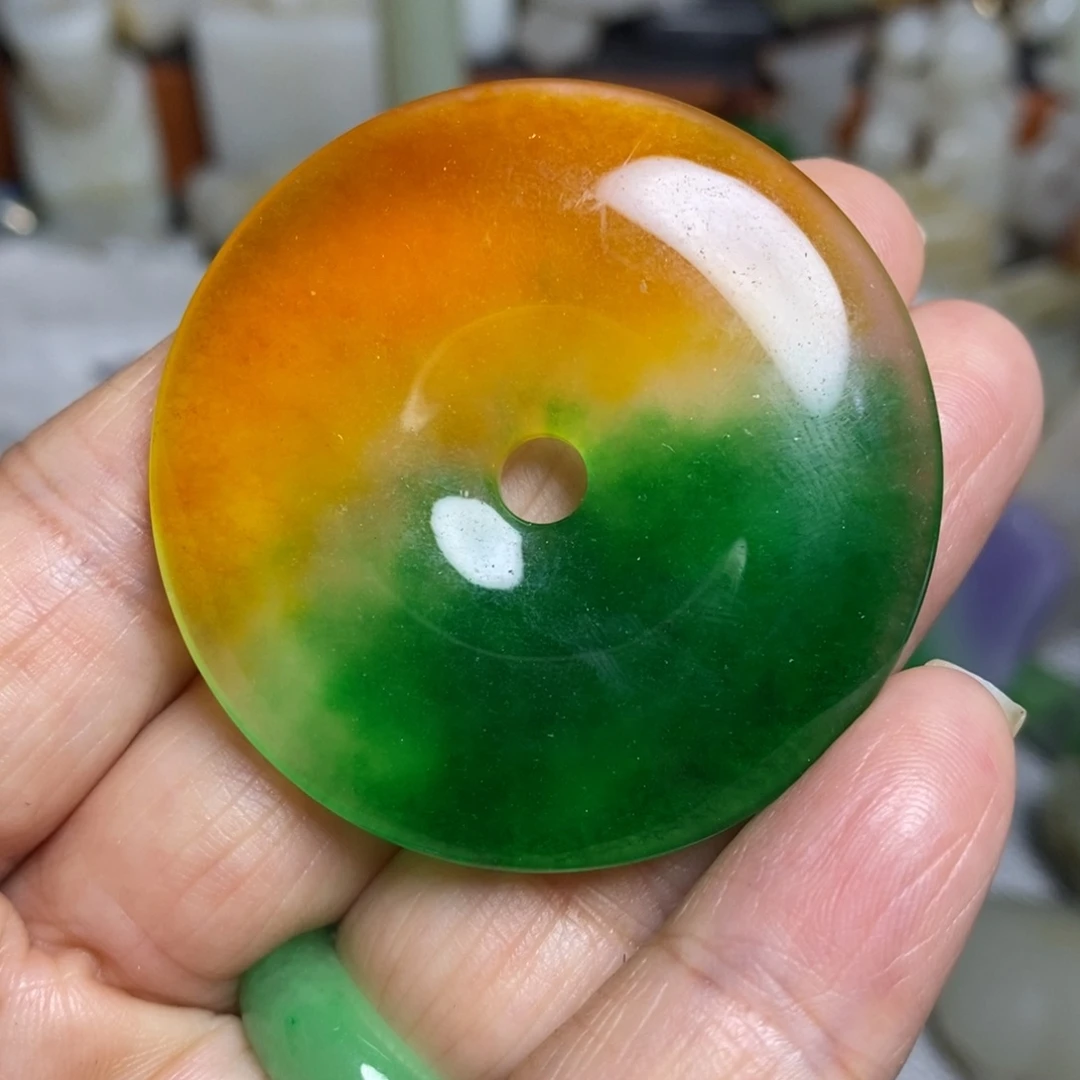 和田玉（糖玉）未镶嵌颈饰