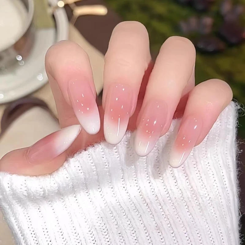 【茉白云上】纯手工穿戴裸色腮红温柔显白气质简约渐变美甲甲片