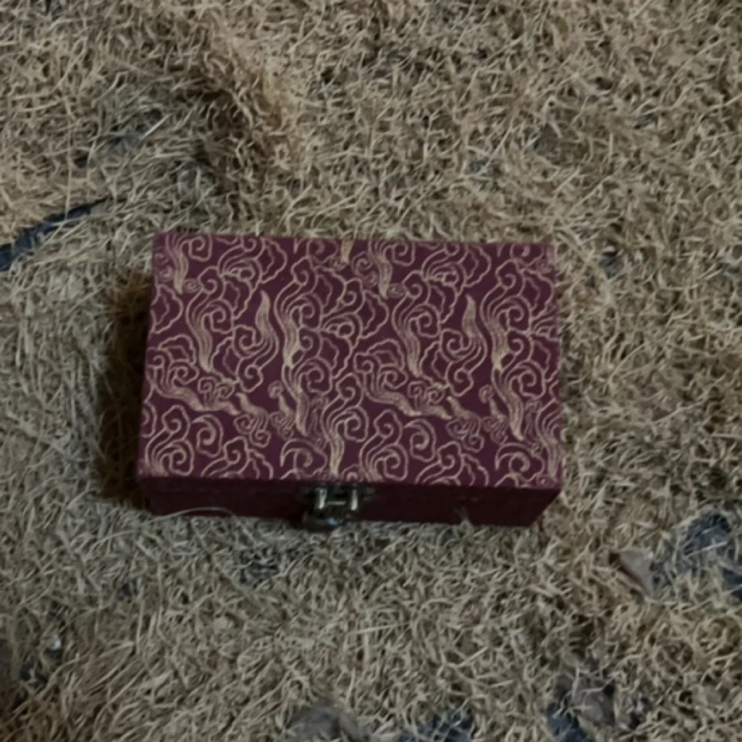 【闪购商品】木摆件高端精美小红色盒子一件链接