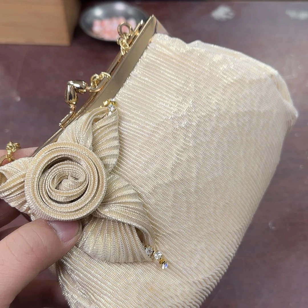 紫砂瑾煜古美术，欢迎各位老板A****梦