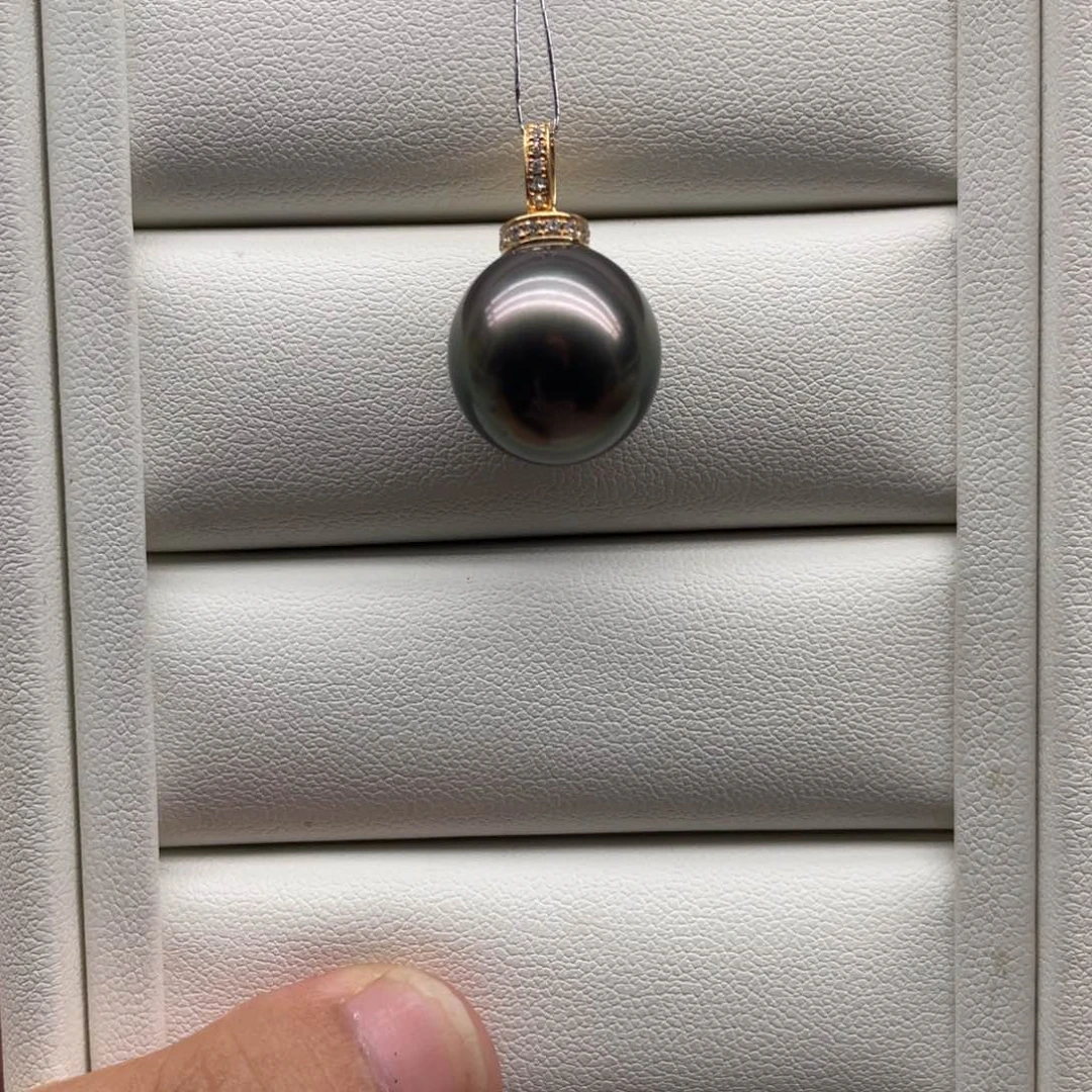 18K金镶嵌海水珍珠颈饰14.1mm