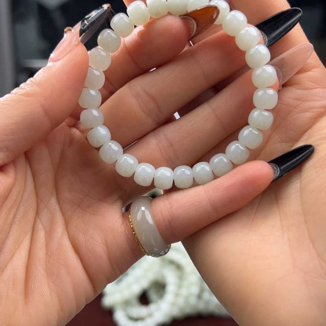 和田玉未镶嵌手链