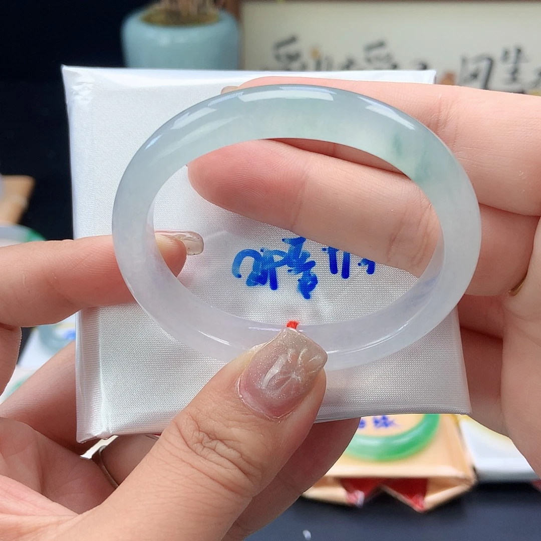 未镶嵌手镯翡翠28号贵妃