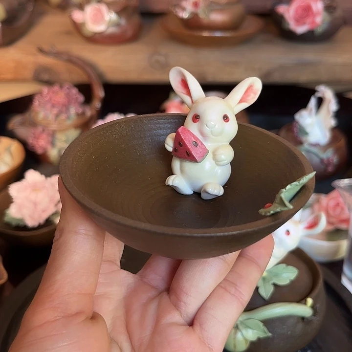 千玺造物兔子西瓜茶杯