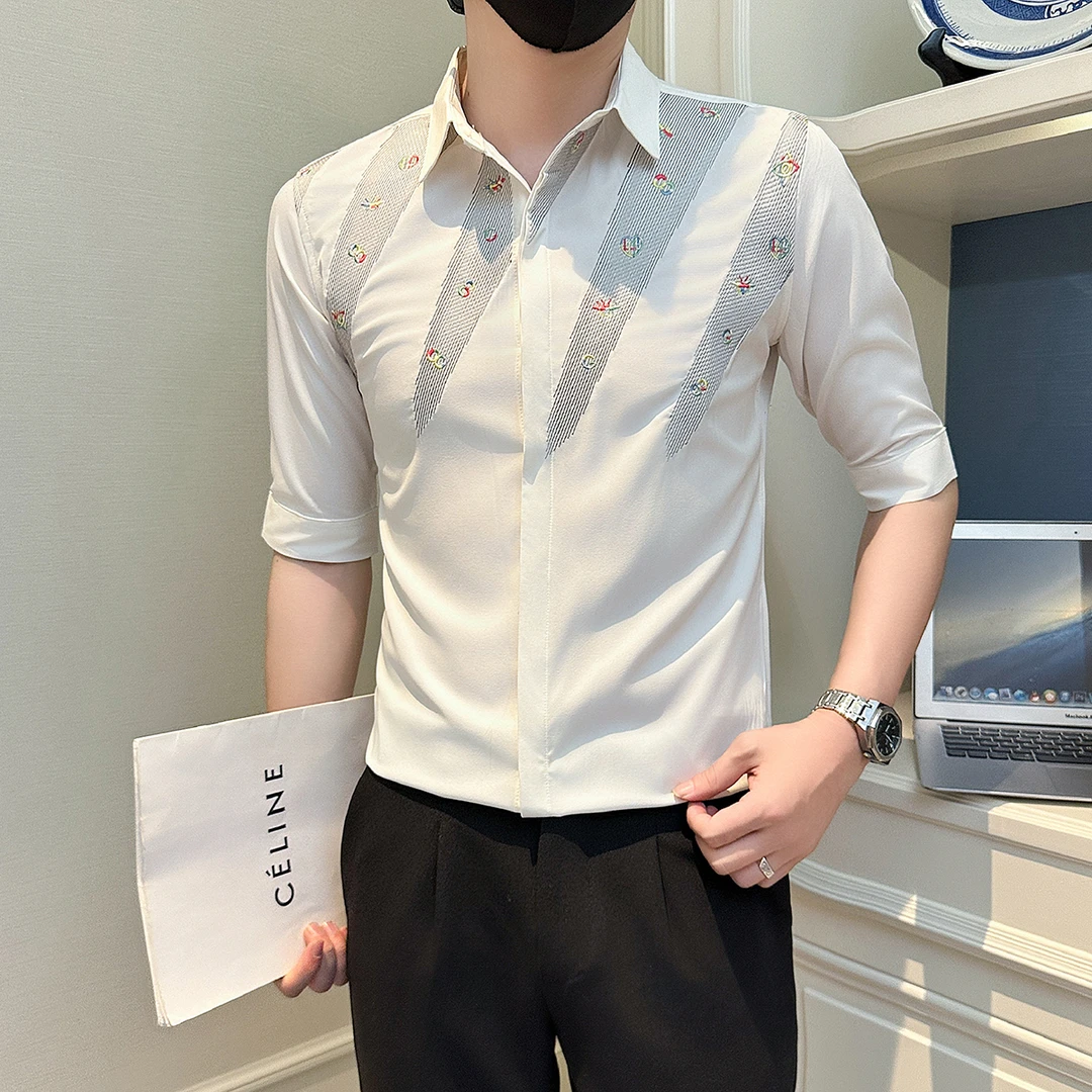 2025夏季新款男士百搭休闲刺绣五分袖暗扣衬衫时尚个性潮流修身衣