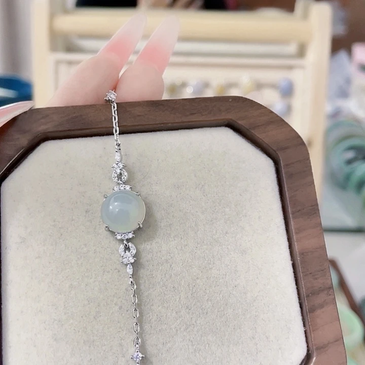 翡翠未镶嵌颈饰天然翡翠Ａ货