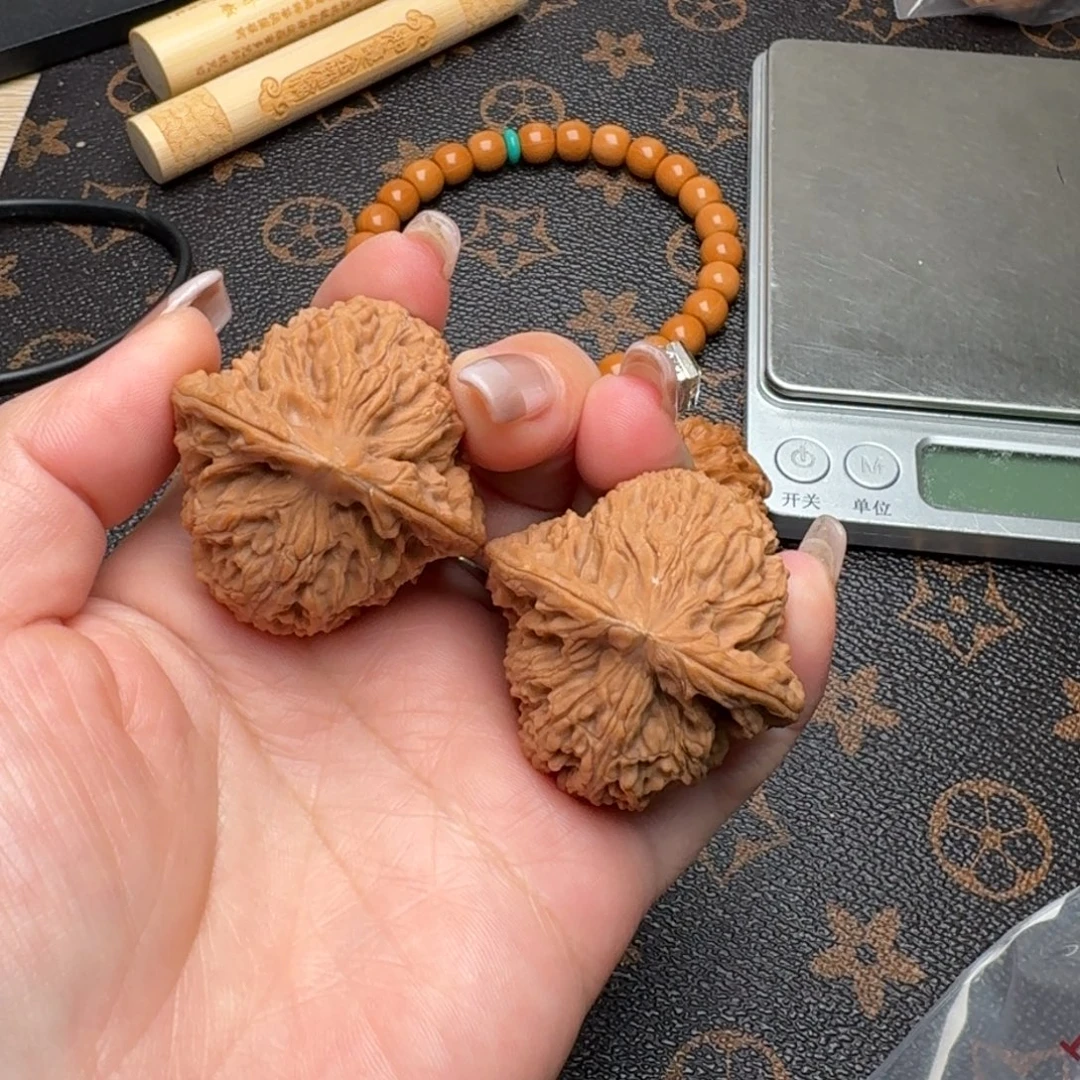 文玩核桃把件40南疆G451