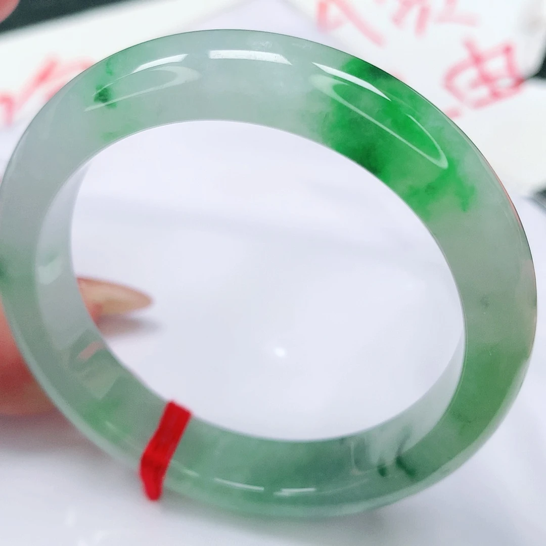 未镶嵌手镯翡翠92