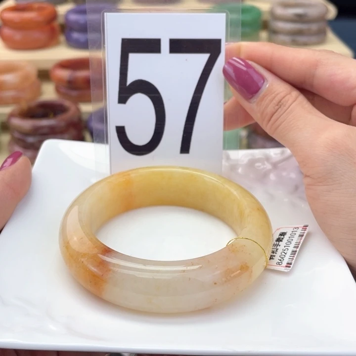 石英质玉未镶嵌手镯