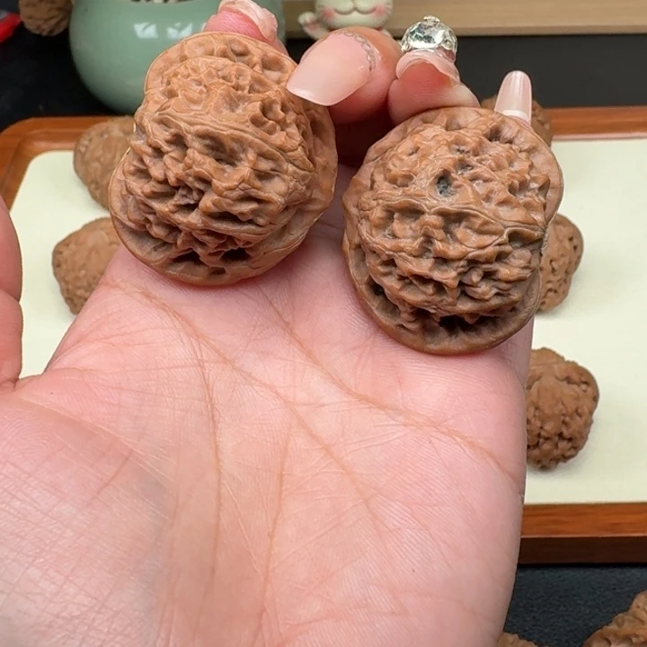 文玩核桃把件全品宫灯39