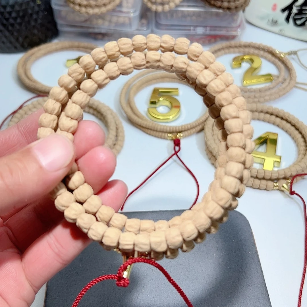 柏香籽/百香籽吊坠M****生