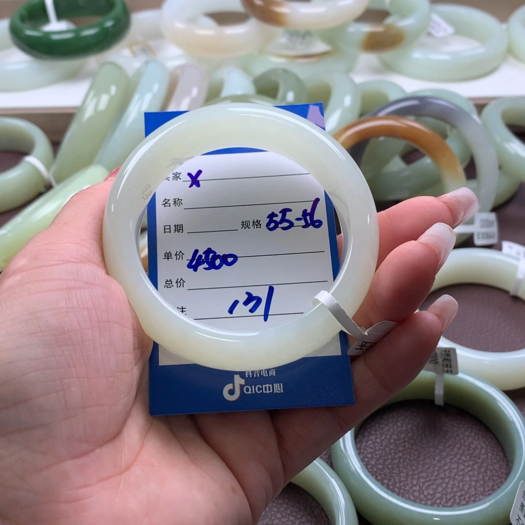 和田玉手镯未镶嵌X***N