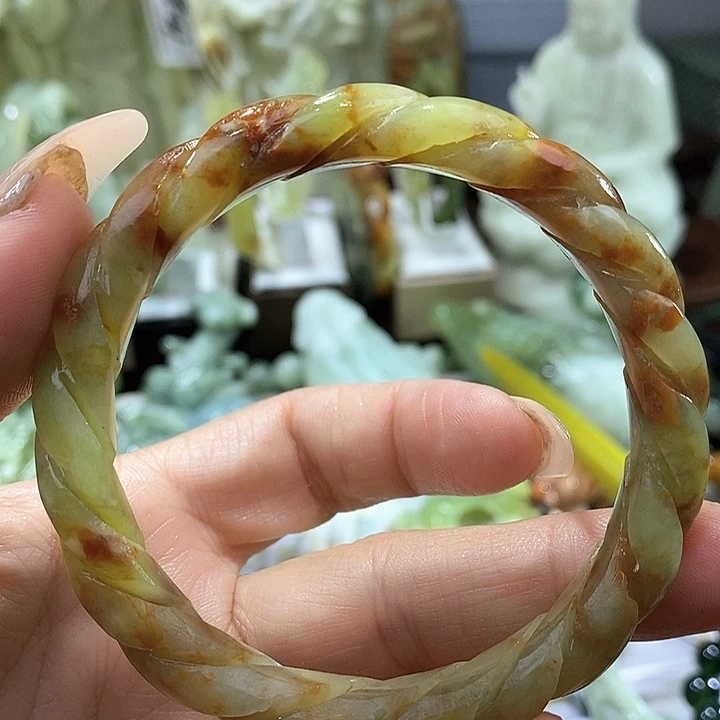 岫玉岫玉手镯57口径未镶嵌