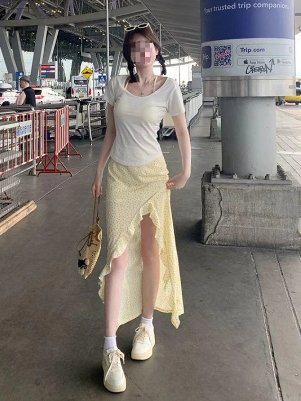 【退货补贴8-12】三件套不规则荷叶边半身裙+百搭上衣+时尚吊带