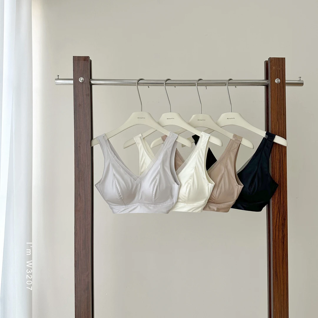 丝滑缎面交叉网纱V领无痕裸感文胸W3207