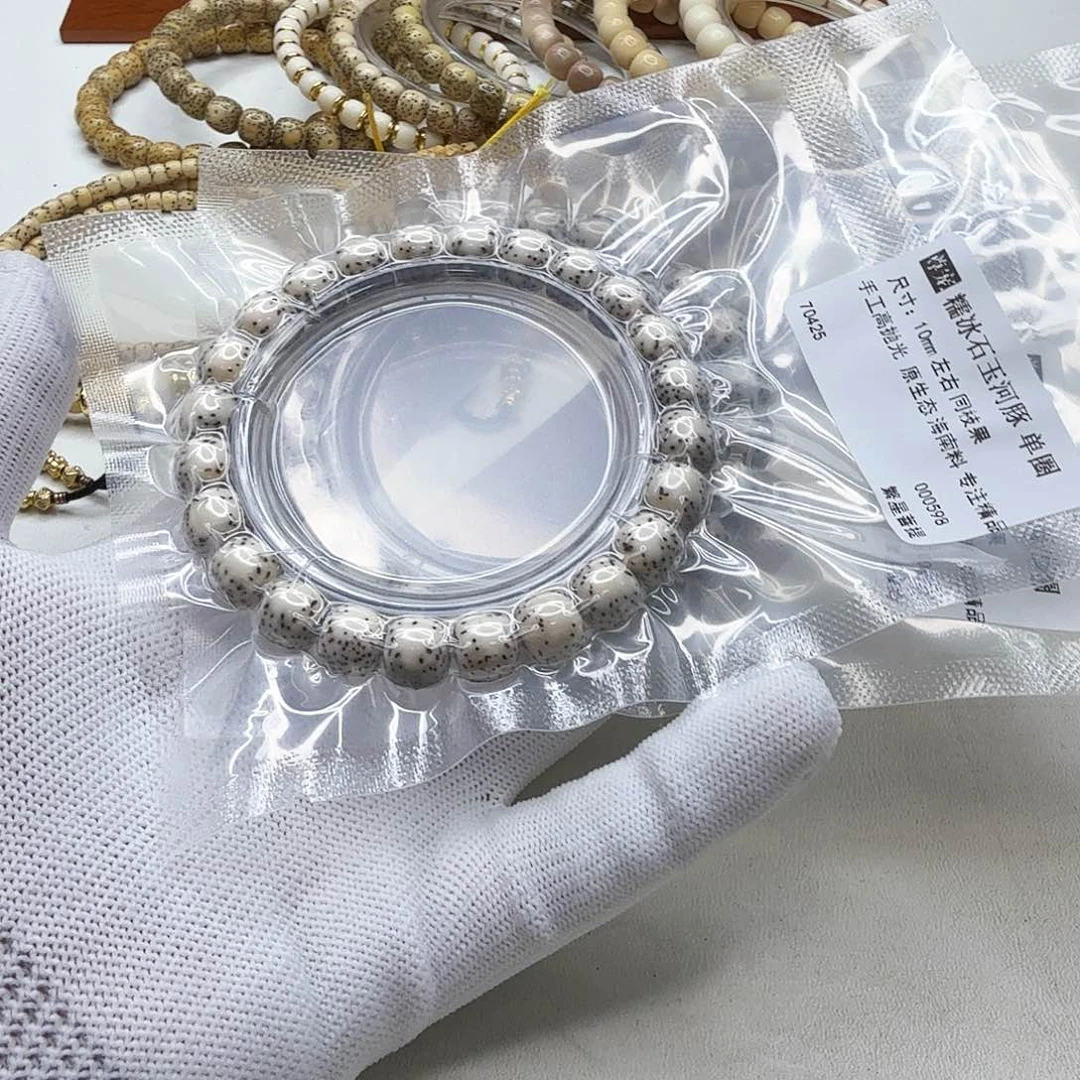 星月菩提吊坠5尊宠糯冰石玉河豚10左右桶单圈