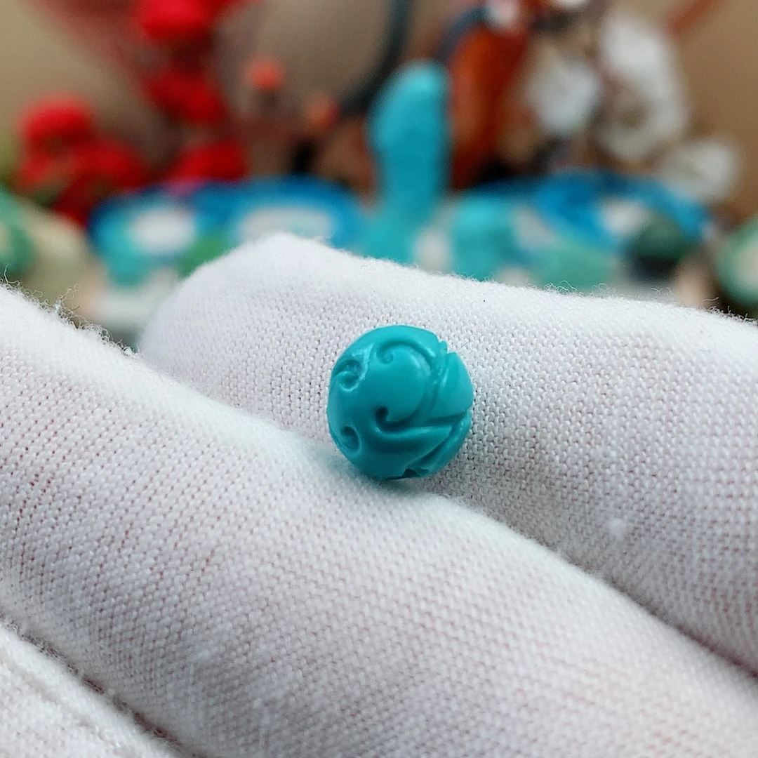 绿松石未镶嵌珠宝奇石