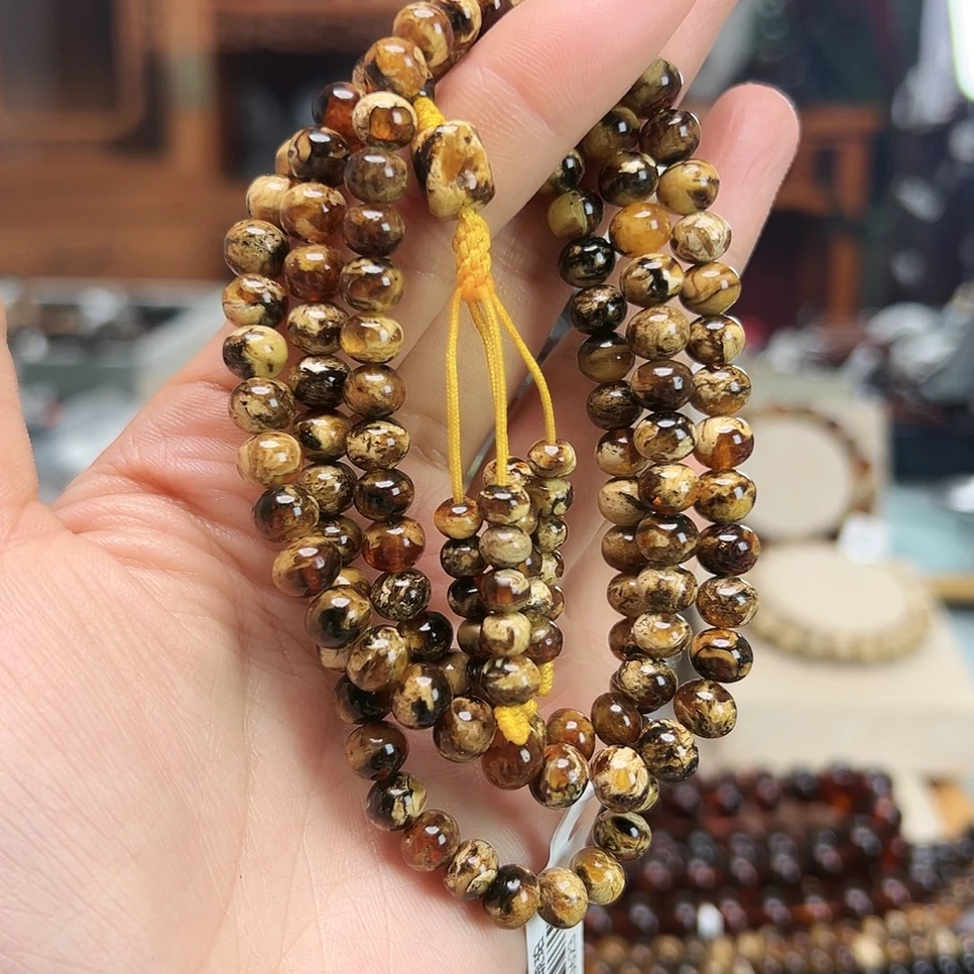 琥珀未镶嵌裸石抚顺琥珀七20623