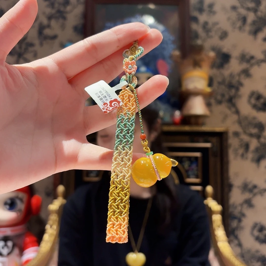 我***物琥珀颈饰未镶嵌挂件