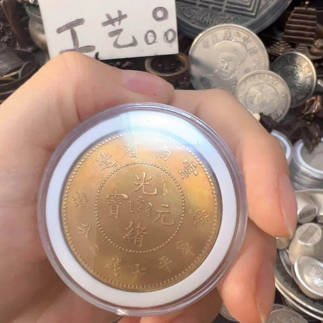 金属复古风格摆件