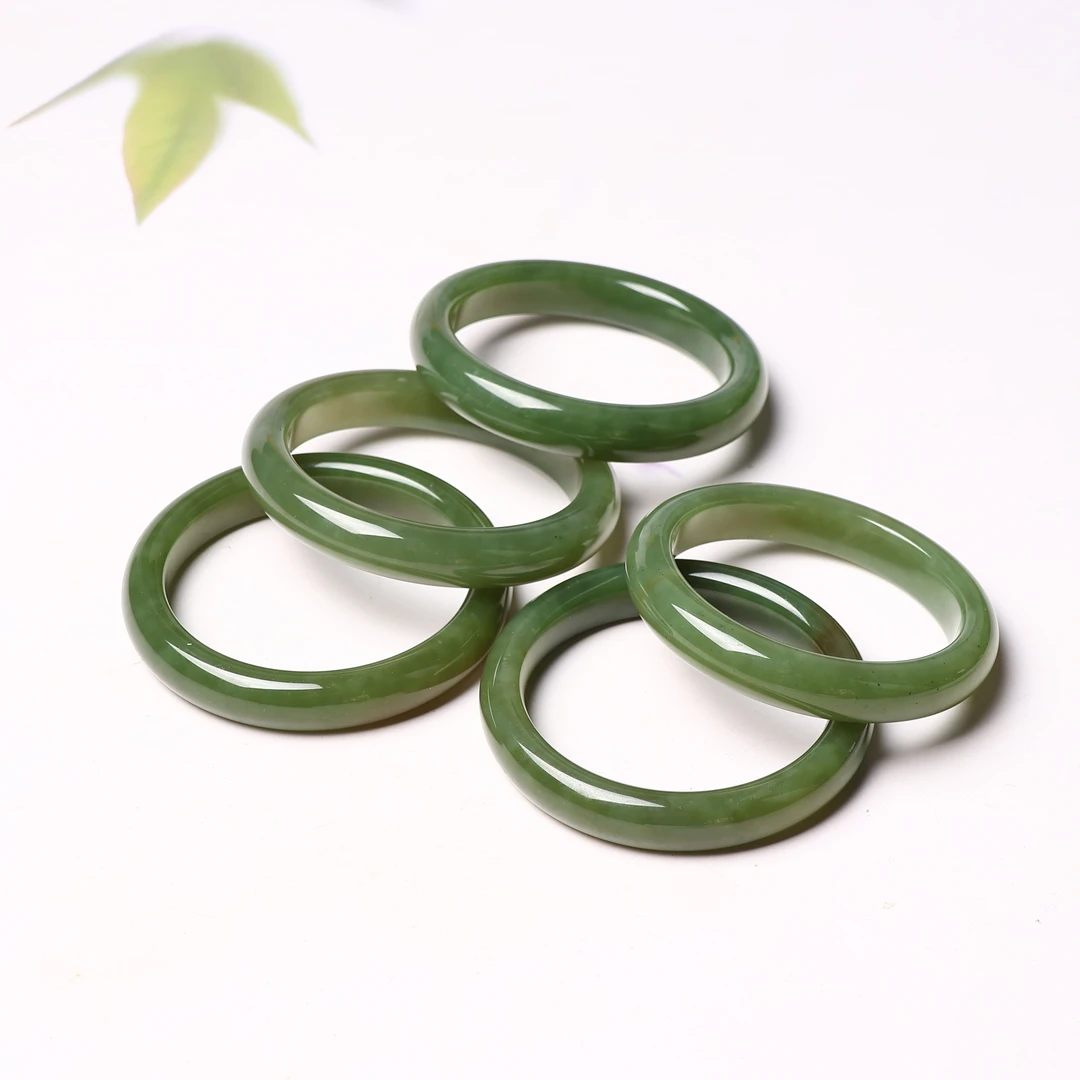 天然和田玉老坑料青黄口正圈气质时尚手镯多样性发货拍一发一