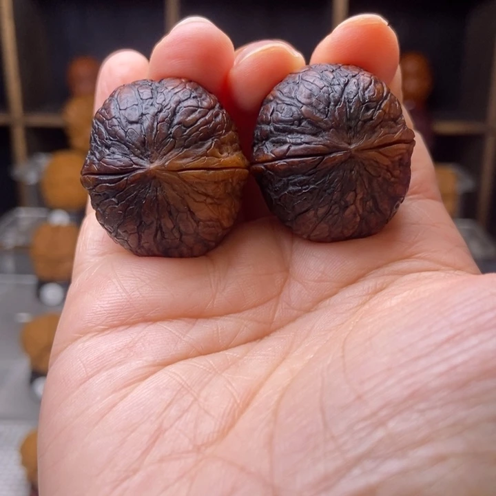 吊坠文玩核桃3新果圣灵珠