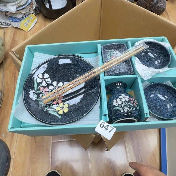 瓷片工艺品摆件瓷器摆件正能量