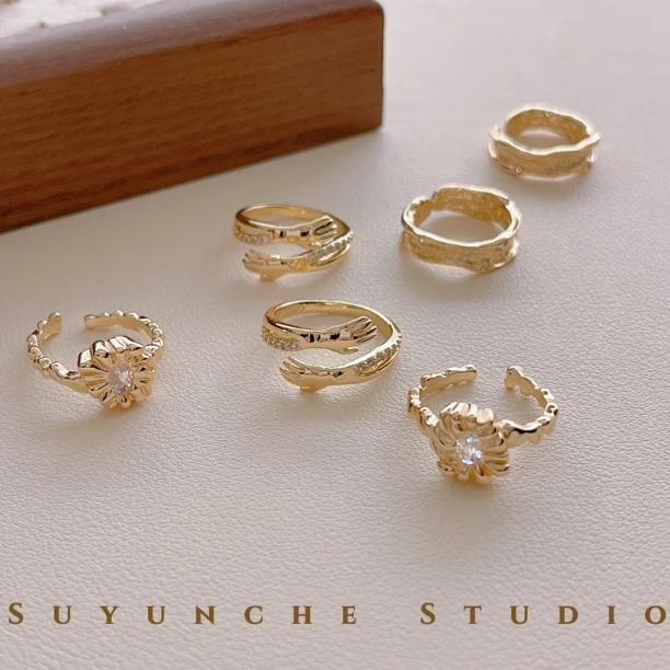 铜合金合成锆石戒指 Suyunche2410绿金色新款活口戒指多款可选