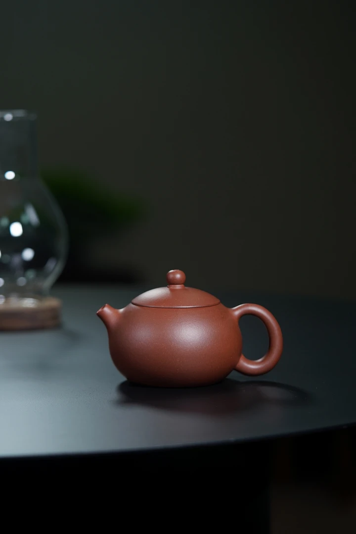 【禅砂居】西施壶_180cc_紫泥_半手工_宜兴黄龙山光素器小容量紫砂