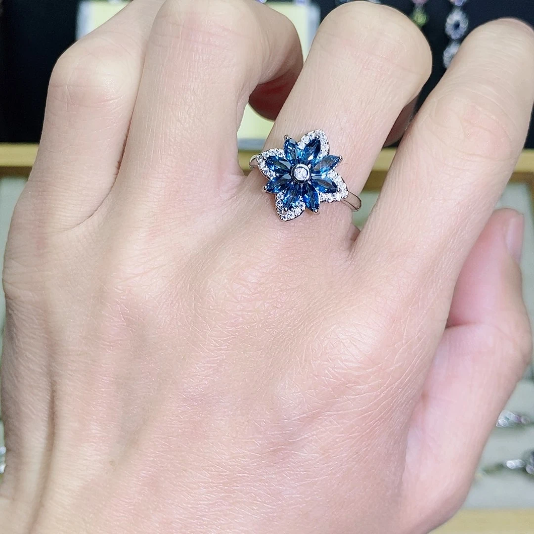 未镶嵌戒指托帕石