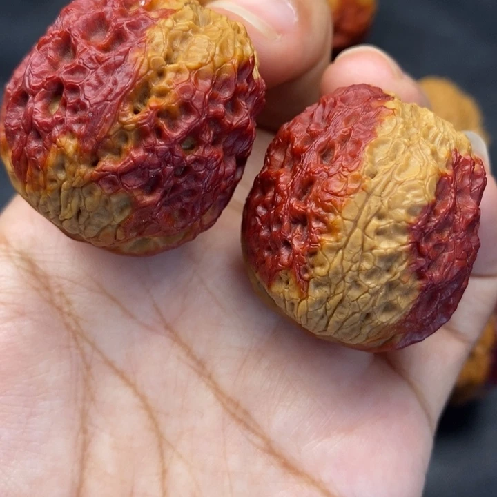 把件文玩核桃40尺牡丹绣球55克