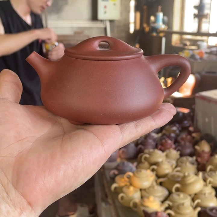 茶壶紫砂景舟满瓢。老红泥230CC